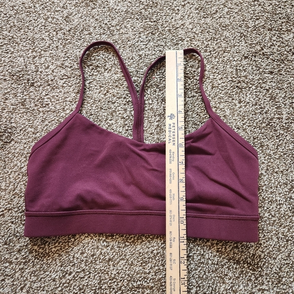 Lululemon Flow Y Bra Size 8 - Picture 6 of 6